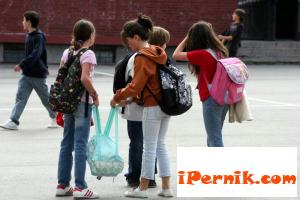 Вдигат глобите за деца, които не ходят на училище 10_1443699433