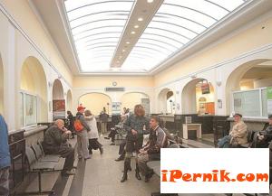 Депозитите на домакинствата нарастват 10_1445768445