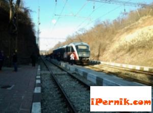 Влаковете от София до Радомир ще вземат разстоянието за 25 минути 11_1446729315