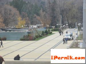 Изграждат видеонаблюдение на новия площад „Кракра” 11_1448525106
