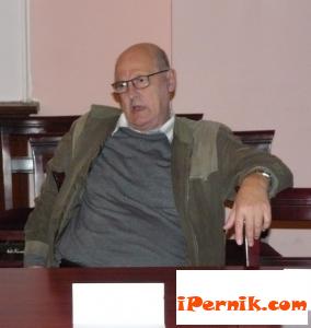 Екскметът и общински съветник Андрей Андреев обиди в некомпетентност зам.-кмет 12_1448960002