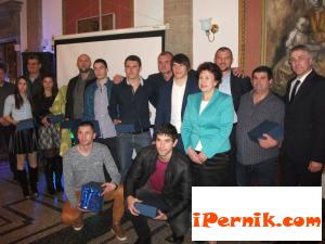 Наградиха спортистите на Перник 12_1450527876