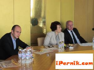 Одобриха работни проекти на община Перник за 2014-2020 г. 12_1450885356