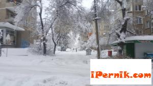 Обстановката в Перник си остава тежка 01_1453099279