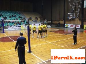 Миньор Перник загуби от Левски Бол 02_1454309114