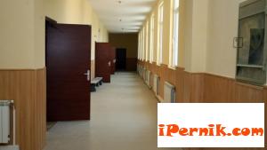 Директори на училища в Перник поискаха допълнителтни пари 02_1456410064