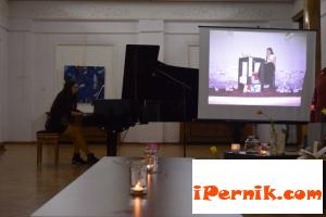 Вечер, изпълнена с много литература, музика и интересни игри 02_1456652803