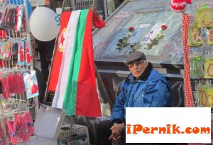 Китайски знамена ще се веят за 3 март 03_1456989447