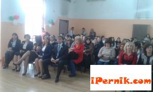 Деца от ПМГ представиха факти за делата и живота на смелите българи 03_1456994907