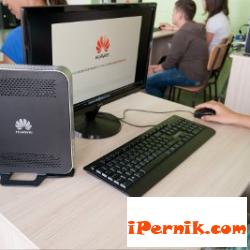 Обсъдиха проблемите в училищните дворове 03_1459004897