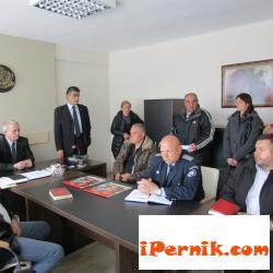 Проведоха среща на земеделците в пернишко 04_1459662420