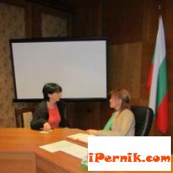 Ирена Соколова имаше приемна в Перник 04_1459838461
