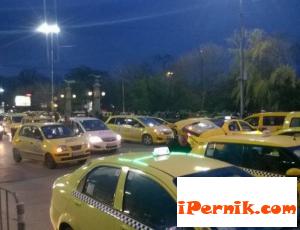 Решиха  шофьорът на такси да не е осъждан 04_1460092480