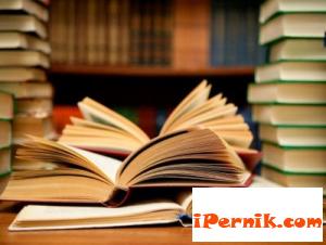Отлагат учебниците за първи и пети клас с една година 04_1460094080
