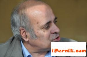 Откриха приемна за родители в Професионалната гимназията по техника и строителство „Арх. Йордан Миланов“ в Перник 04_1460474902