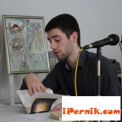 Ученици от езиковата проведоха четене 04_1461424991