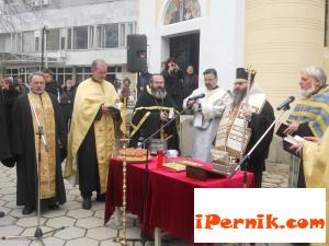 Ще провеждат молебен и курбан за здравето на перничани 05_1463813635