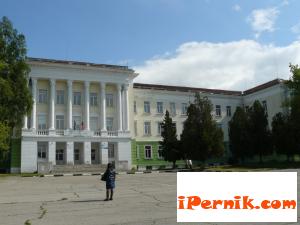 Краят за професионалната техническа гимназия “Юрий Гагарин” в Перник вече е факт 06_1464966266