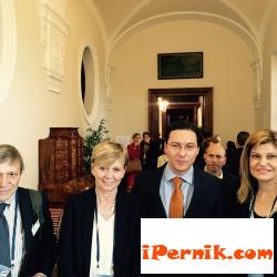 Ирена Соколова присъства на форум в Австрия 06_1465877139