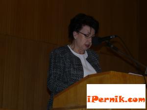 Вяра Церовска готви план за финансовото оздравяване на общината 06_1466518444