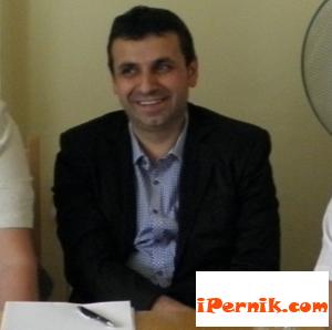 д-р Валентин Павлов 