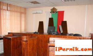 "Общински пазари" с 16 дела срещу некоректни наематели сн.pernikrs.court-bg.org