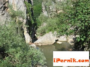 Изграждат парк на входа на трънското ждрело