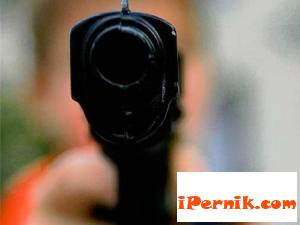 Самоубийство с пистолет заради заеми