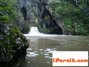 Ябланишкото ждрело, село Трънска Банкя