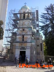 Реконструират църквата "Св. Иван Рилски" в Перник