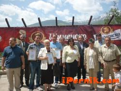 Нови 130 пикник маси ще радват туристите на Витоша 05_1369052408