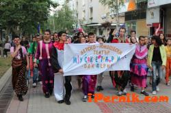 Пернишките Мускетари поводеха фестивалното дефиле във Враца 06_1371405142
