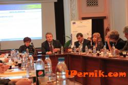 По нов проект започва работа Областна администрация Перник 05_1400503061