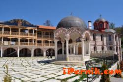 Църногорският манастир в Гигинци празнува 200 годишнина 06_1402471676