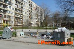 Засега община Перник нормализира ситуацията с боклуците 09_1409743281