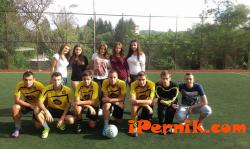 Организираха баготворителен футболен турнир в Перник 09_1411559714