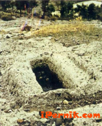 Роми изграждат незаконни гробници 09_1411996336