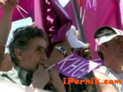 Перничани се включиха в протест срещу повишаването на пенсионната възраст 12_1418304044