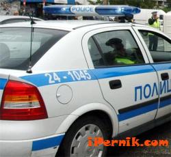 Таксиметров шофьор беше наръган в Казанлък 01_1420723244