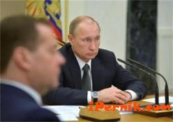 Заплатите в Кремъл се понижават с 10% 03_1425650430