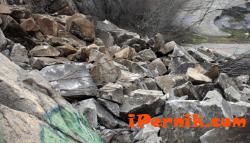 Още нямат резултати от геоложкия доклад за свлачищния район в Перник