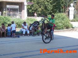 Деца се състезаваха с колела в Перник 07_1438179222