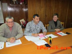 Опитват се да стабилизират община Перник чрез бирничество 11_1448789350
