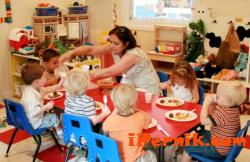Хранят децата в детски градини предимно с хляб и месо 12_1450278104