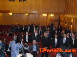 Заплатите на общинските съветници в Перник остават непокътнати 01_1452665337
