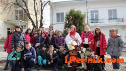 Деца украсиха центъра на Радомир за Баба Марта 03_1456824110