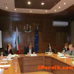Областният съвет проведе заседание в Перник