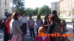 Деца с противообществени прояви отпътуваха на посещение в Гигинския манастир 07_1469195165