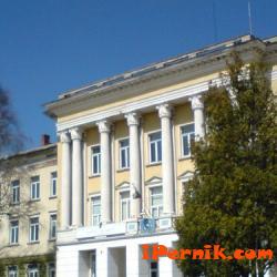Сградата на гимназията "Юрий Гагарин" става филиал на Медицински университет 08_1470054154