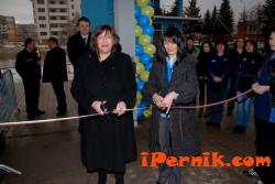 Кметът Росица Янакиева преряза лентата на хипермаркета Лидл